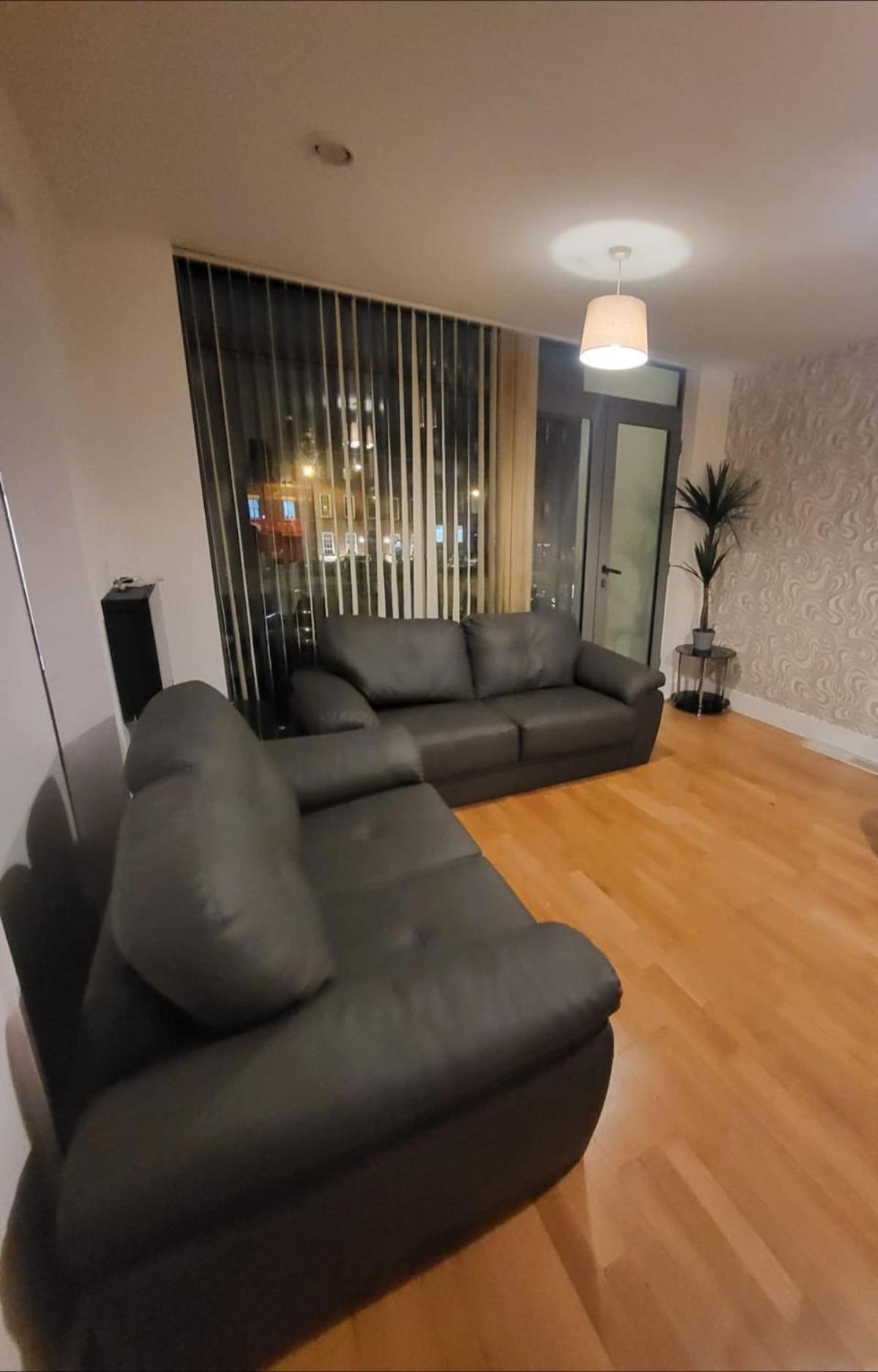 2 Bedroom - Henry St Апартаменты *
